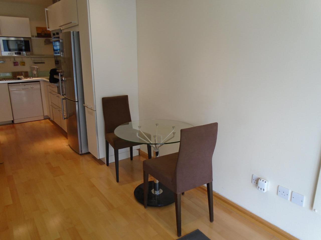 Ocean Village 2 Bedroom Apartment Gibraltar Bagian luar foto